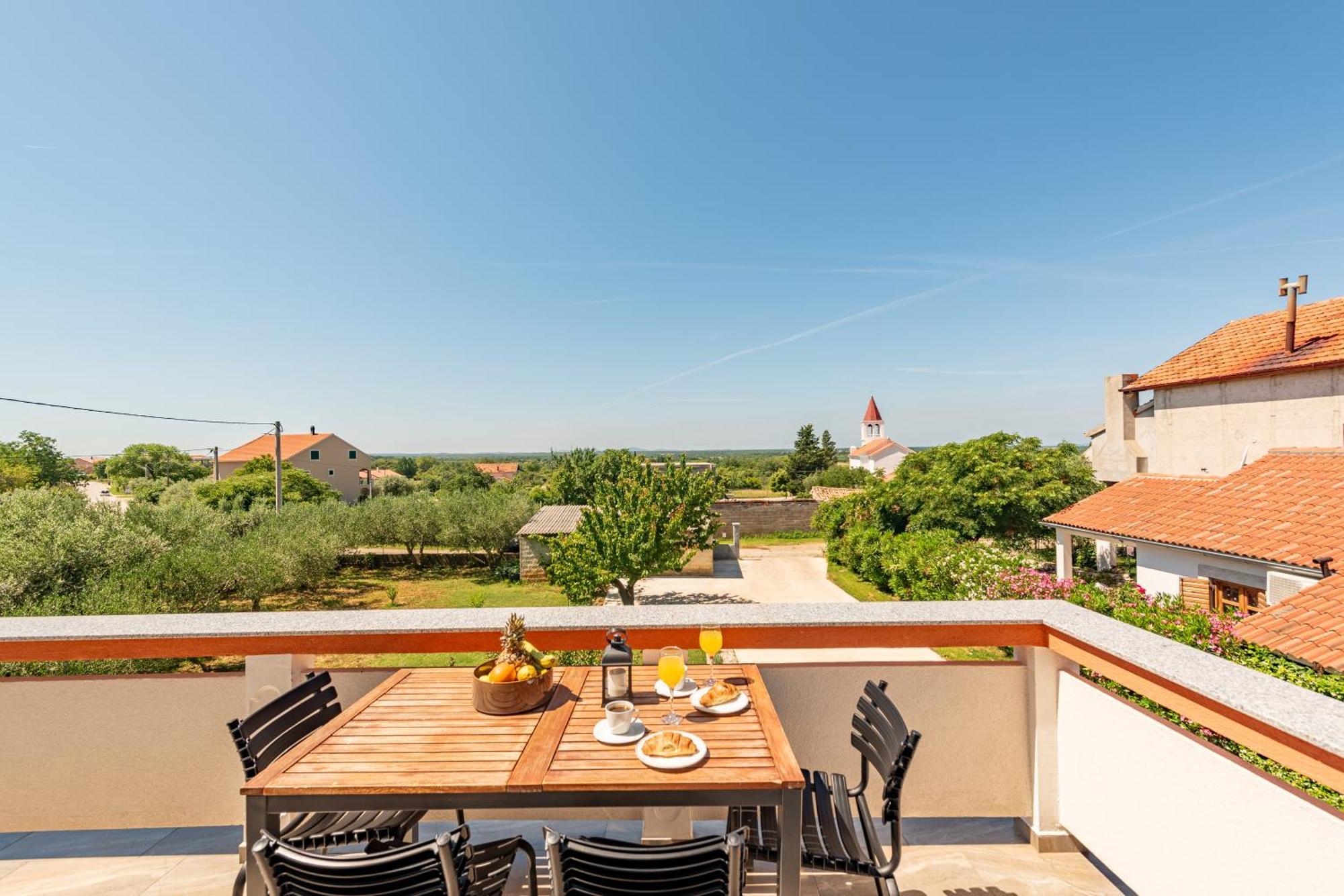 Apartman Mara Poljica  Экстерьер фото