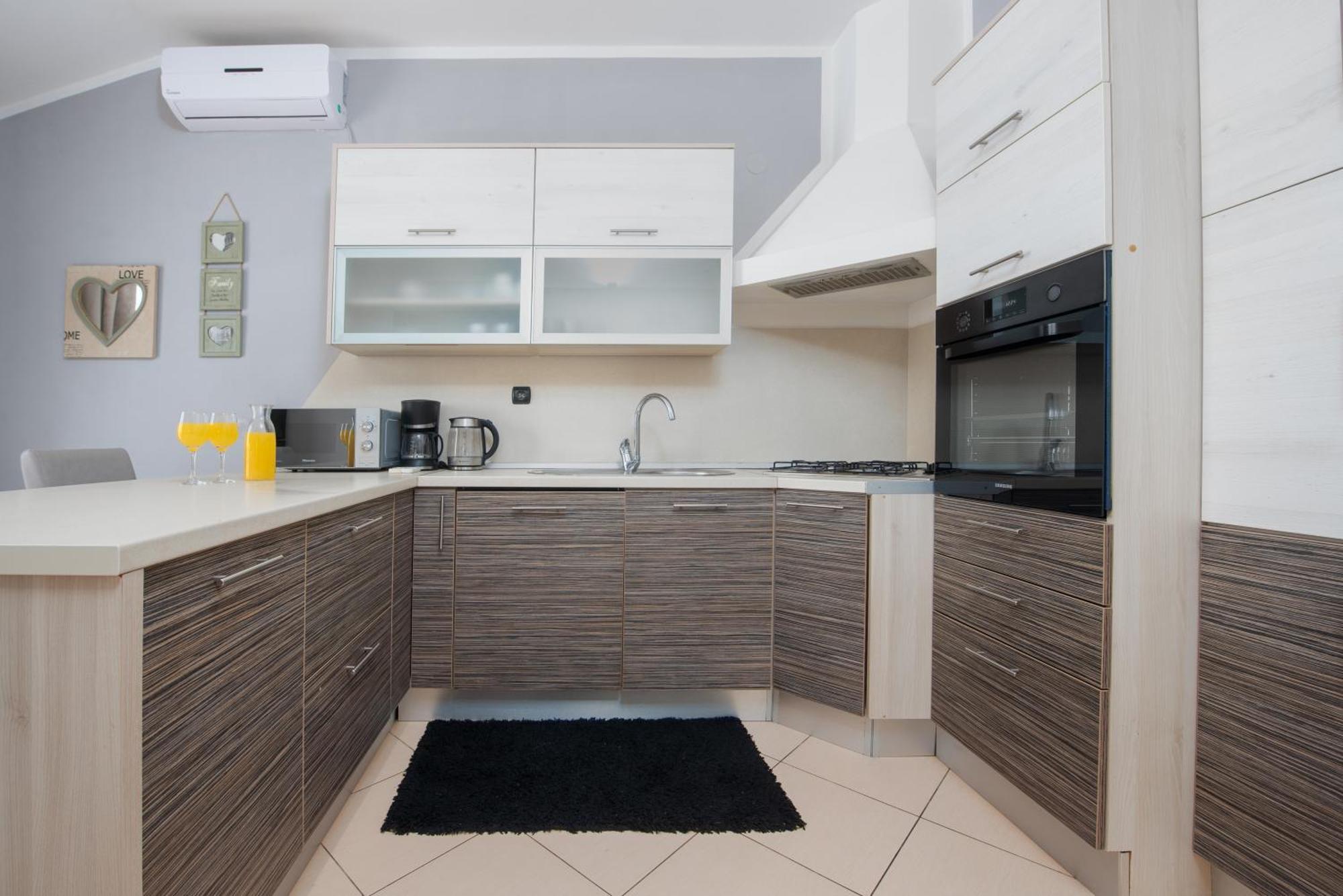 Apartman Mara Poljica  Экстерьер фото